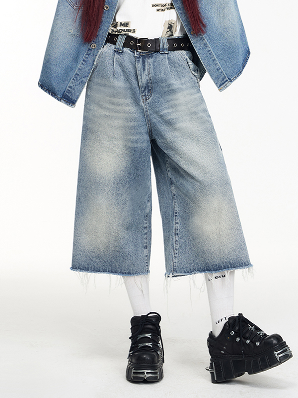 Washed Raw Edge Baggy Denim Shorts-3