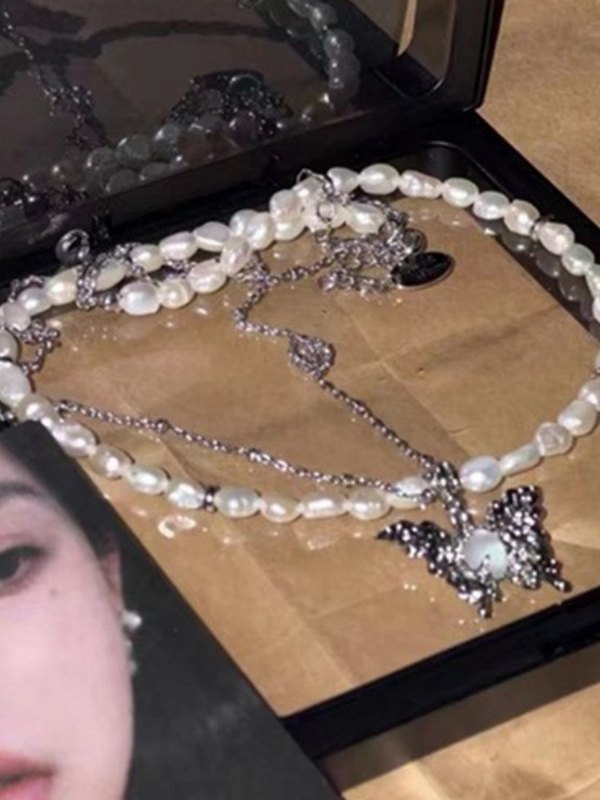Moonlight Butterfly Freshwater Pearl Necklace-2