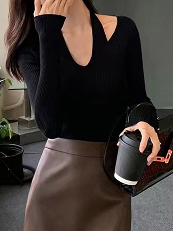 Solid V Neck Halter Long Sleeve Knit-2